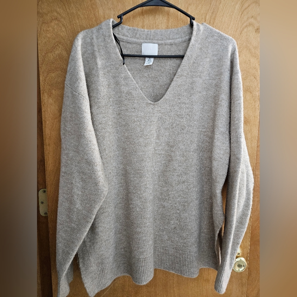 H&M sweater
